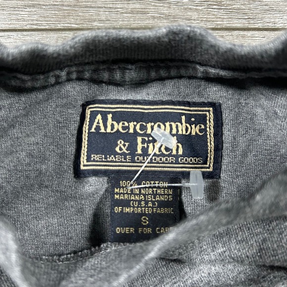 Abercrombie Fitch Grey Dragon Graphic T Shirt Size S - Picture 4 of 7